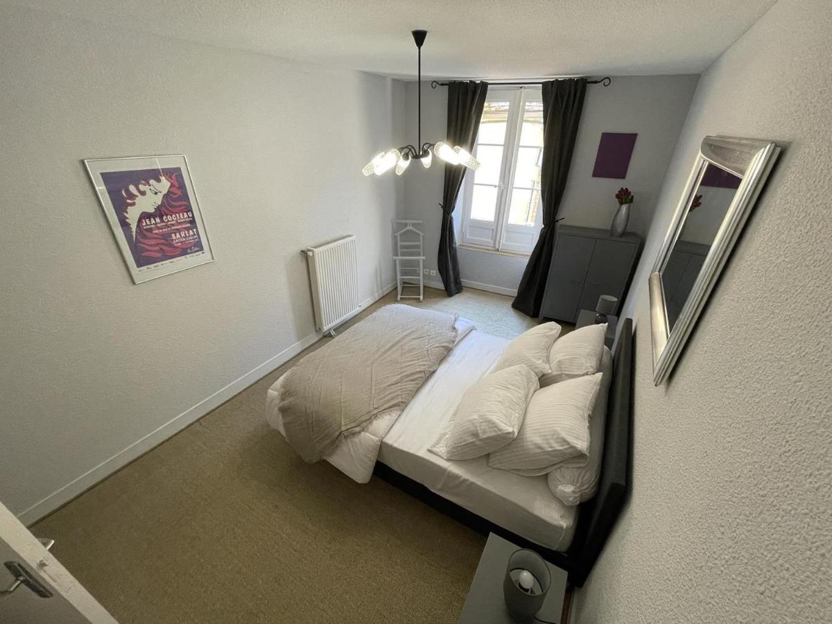 « Le Traversin » Centre Sarlat App. 2 Chambres Exterior foto